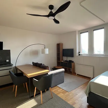 Modernes In Apartment